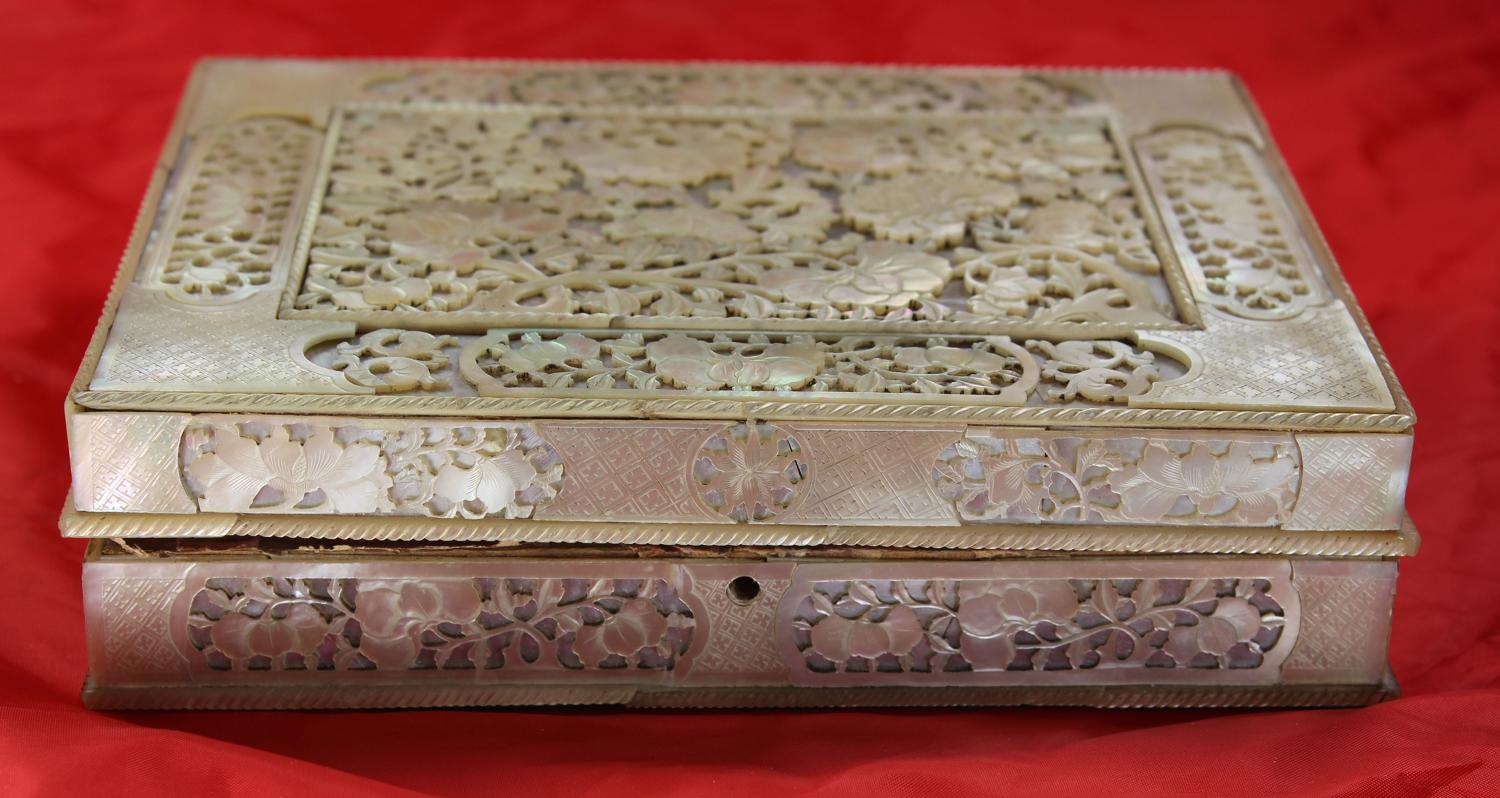 18C Mother of pearl box, interior boxes and counters