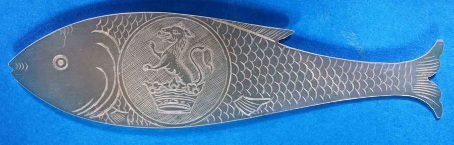 RARE EARLY ARMORIAL FISH FOR CHETWODE (or CLAVERING )