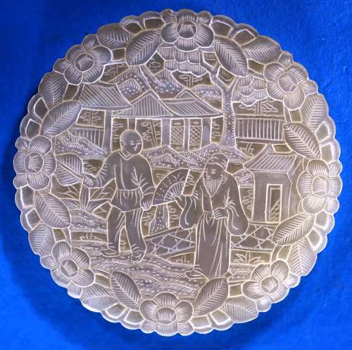 One extra-large deep-carved counter