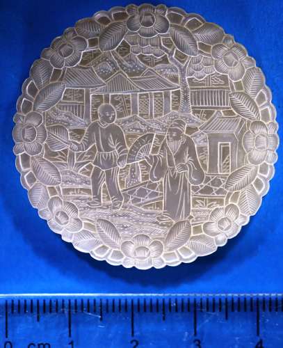 One extra-large deep-carved counter