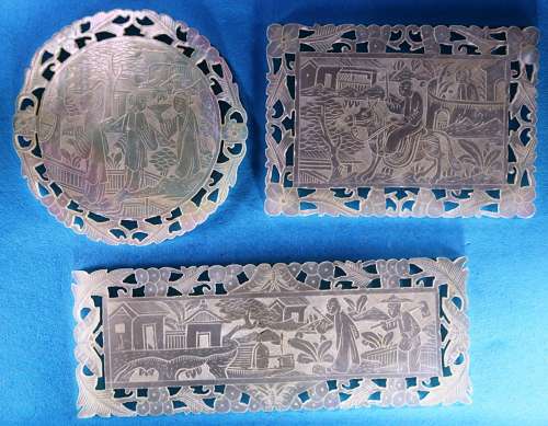 Group of three possibly for BOURNE family