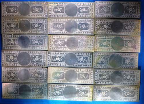 Group of 18 good quality counters