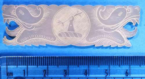 Exremely rare shape of armorial for NAPIER (please note the chip)