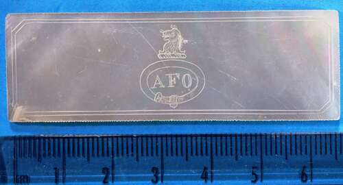 Unusual style of armorial counter - unique??? Family not identified